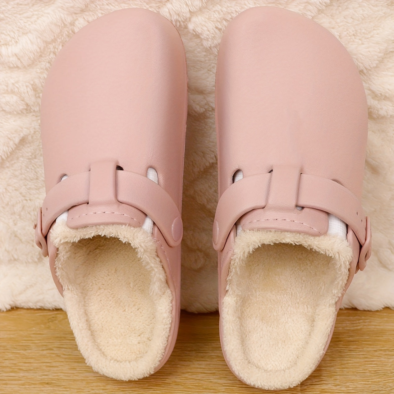 Women's Fluffy Solid Color Clogs with Thick Sole and Plush Lining