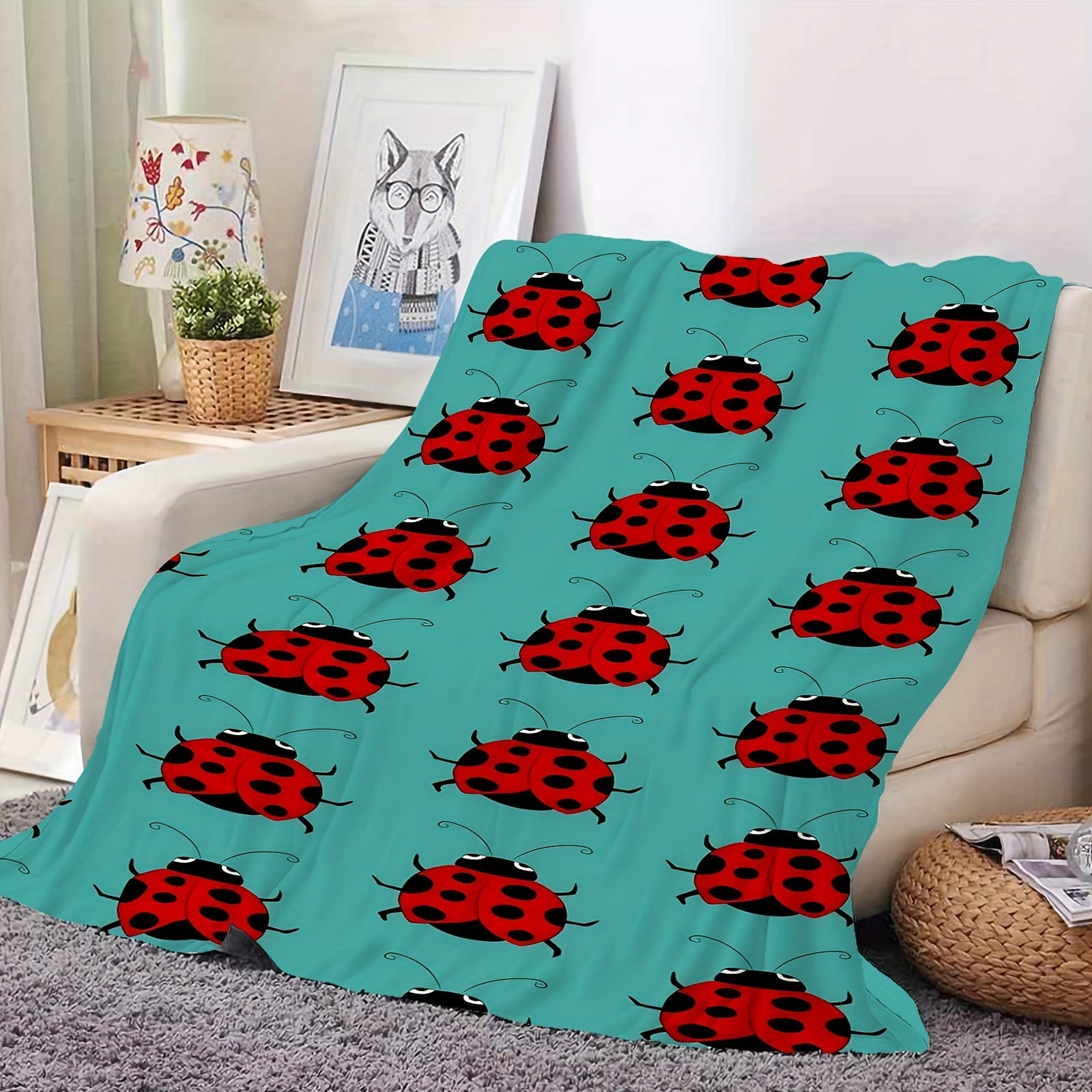 Ladybug Print Flannel Throw Blanket Soft Cozy for Couch Bed Travel