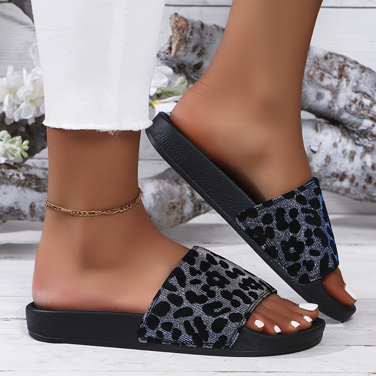 Women's Leopard Print Flat Slides Summer Casual Indoor Outdoor Sandals