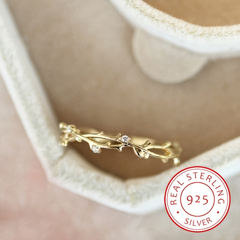 Zarif va uslubli 925 oltin shirin shoxli halqa uzuk, porloq zirkoniya inlay bilan - barmog'ingizda noziklik va zariflik qo'shish uchun mukammal zargarlik buyumi