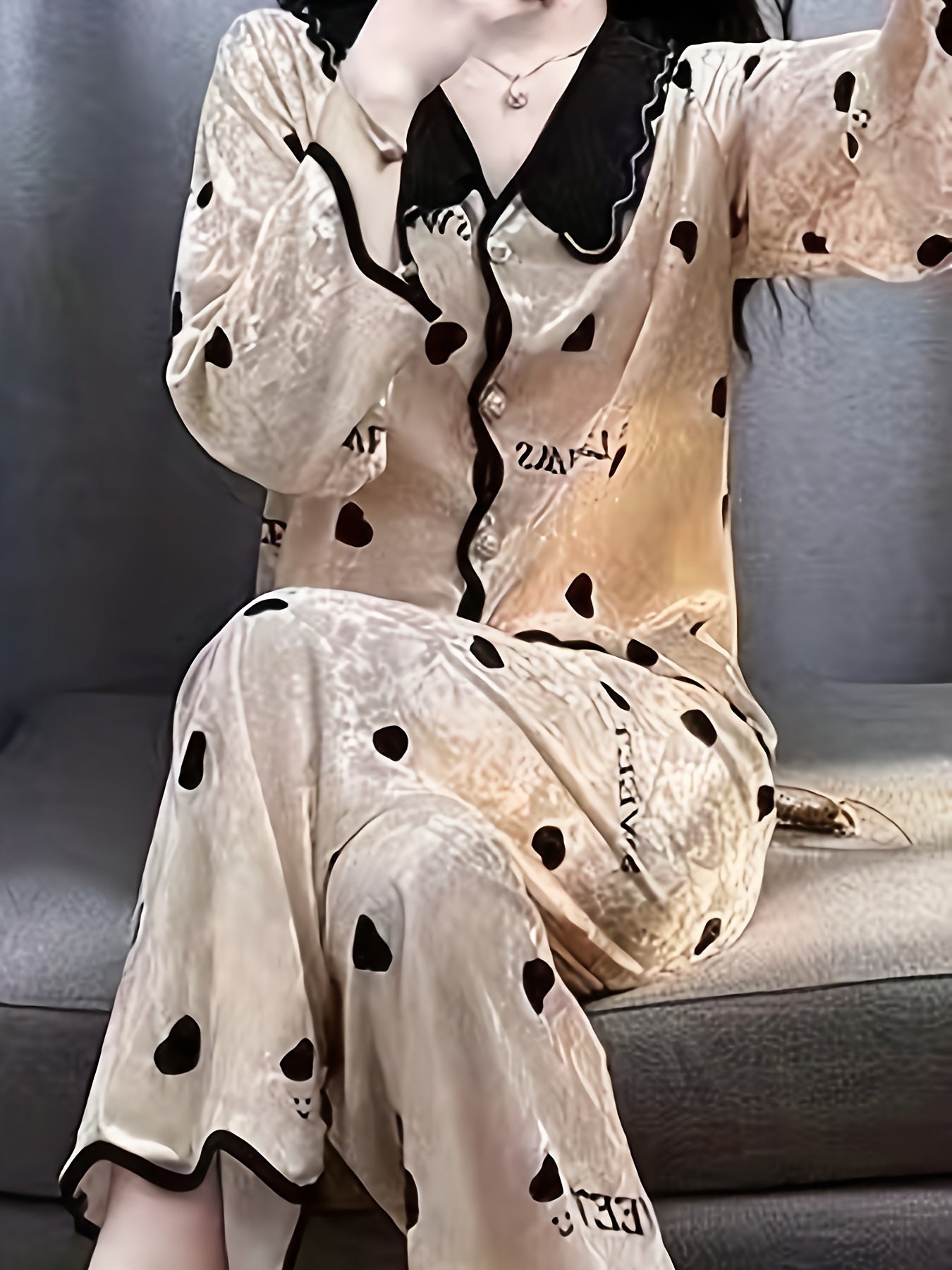 Золотой велюровый комплект пижам для женщин, идеальный для всех сезонов.