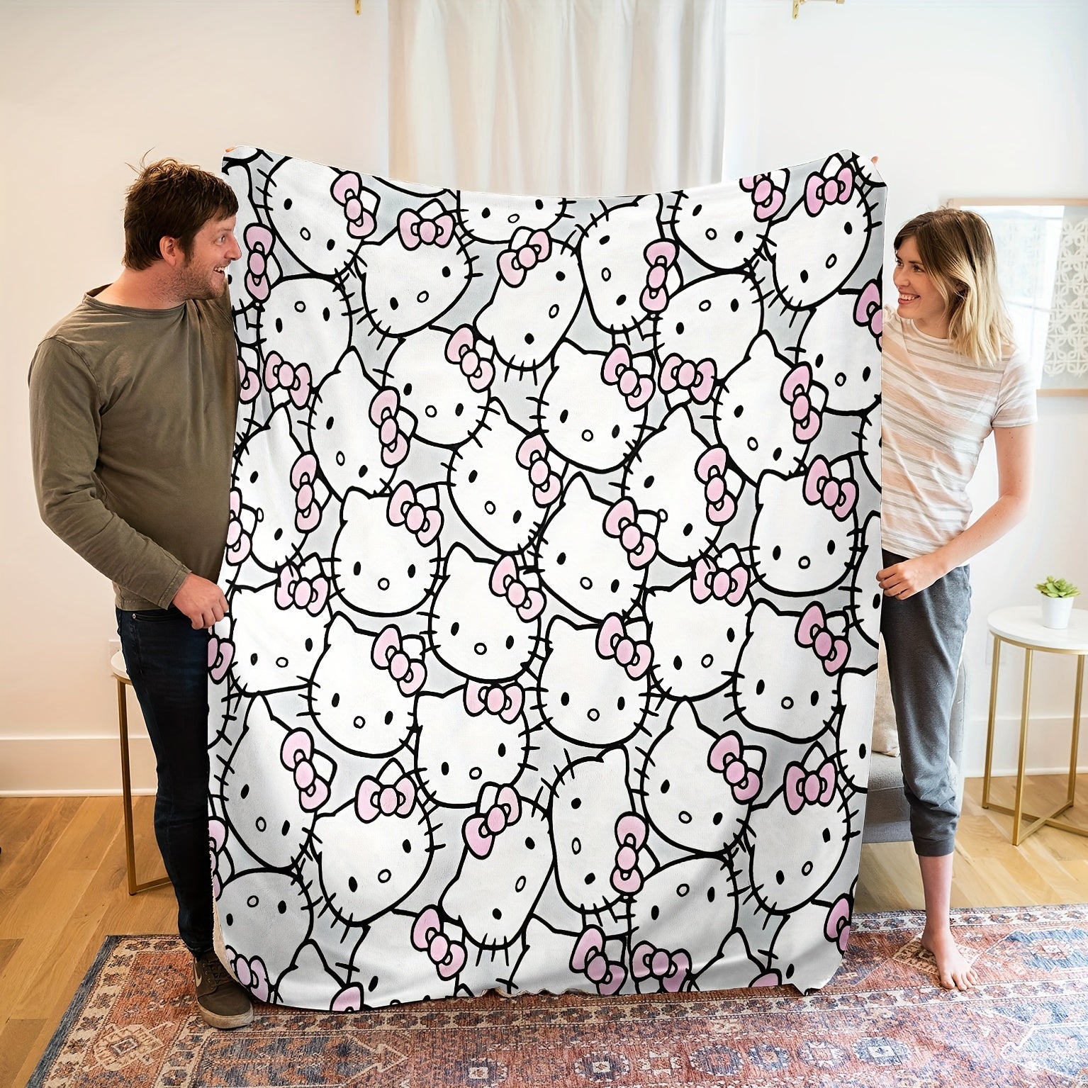 Hello Kitty Flannel Fleece Throw Blanket for Adults Soft Cozy All-Season