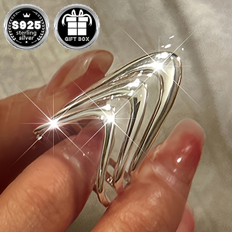 Ayollar uchun nozik sozlanadigan keng halqa - 925 sterling kumushdan tayyorlangan, zamonaviy ko'p qatlamli dizayni bilan, sovg'a qutisida keladi - partiyalar va har kuni kiyish uchun ajoyib, mukammal sovg'a bo'ladi.