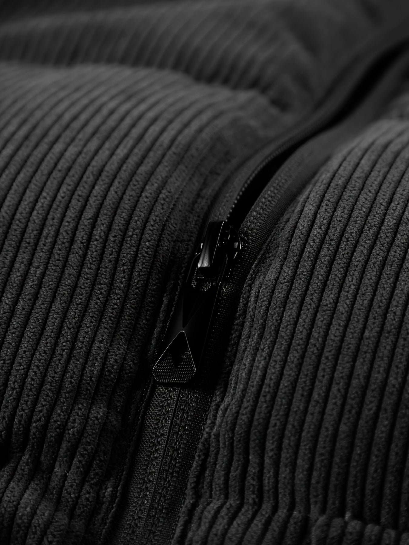 JPDUN Erkaklar Qish Jileti, Tasodifiy Turg'un Yaka, Qalin Plush Polyester, Bir Rangli, Ko'p Cho'ntakli Tashqi Ish Kiyimlari, Issiq Kamizol Jileti, Erkin Qisqa, To'qilgan, Cho'zilmaydigan.