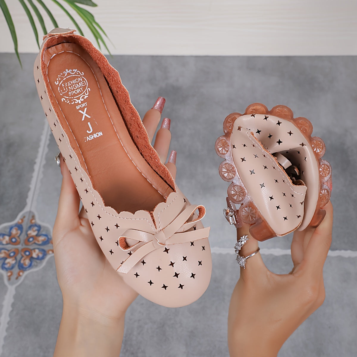 Women Non-Slip Soft-Soled Loafers with Bow Breathable Flat Shoes for Nurses