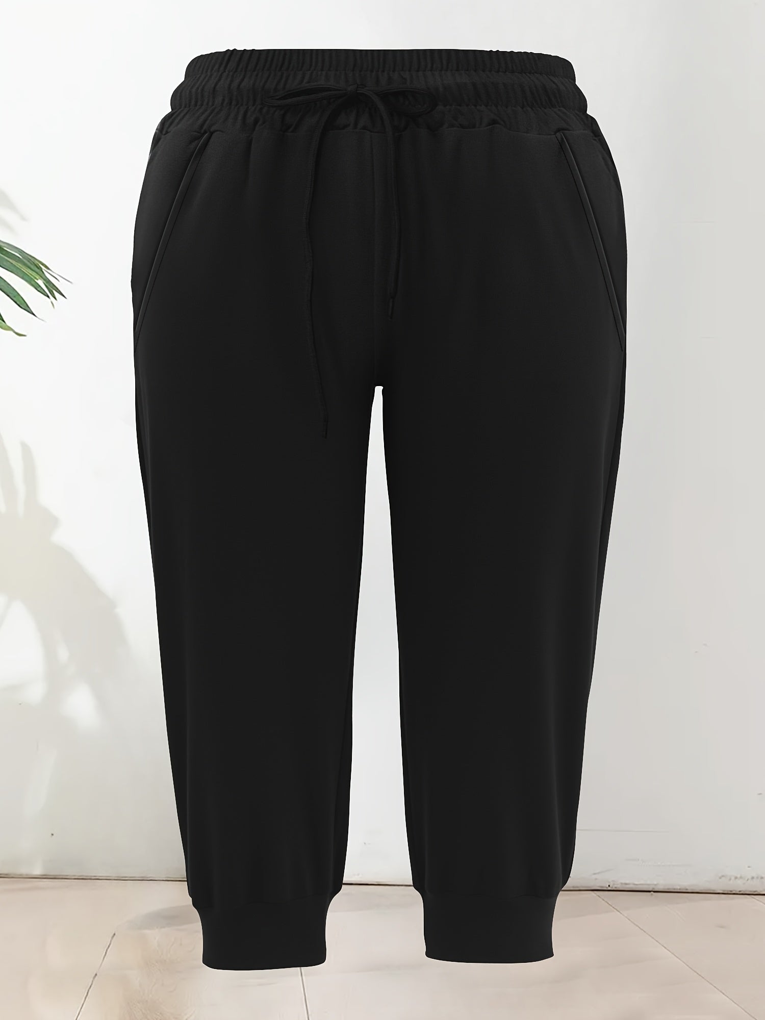 Women's Plus Size Capri Joggers With Drawstring And Pockets Athletic Pants
