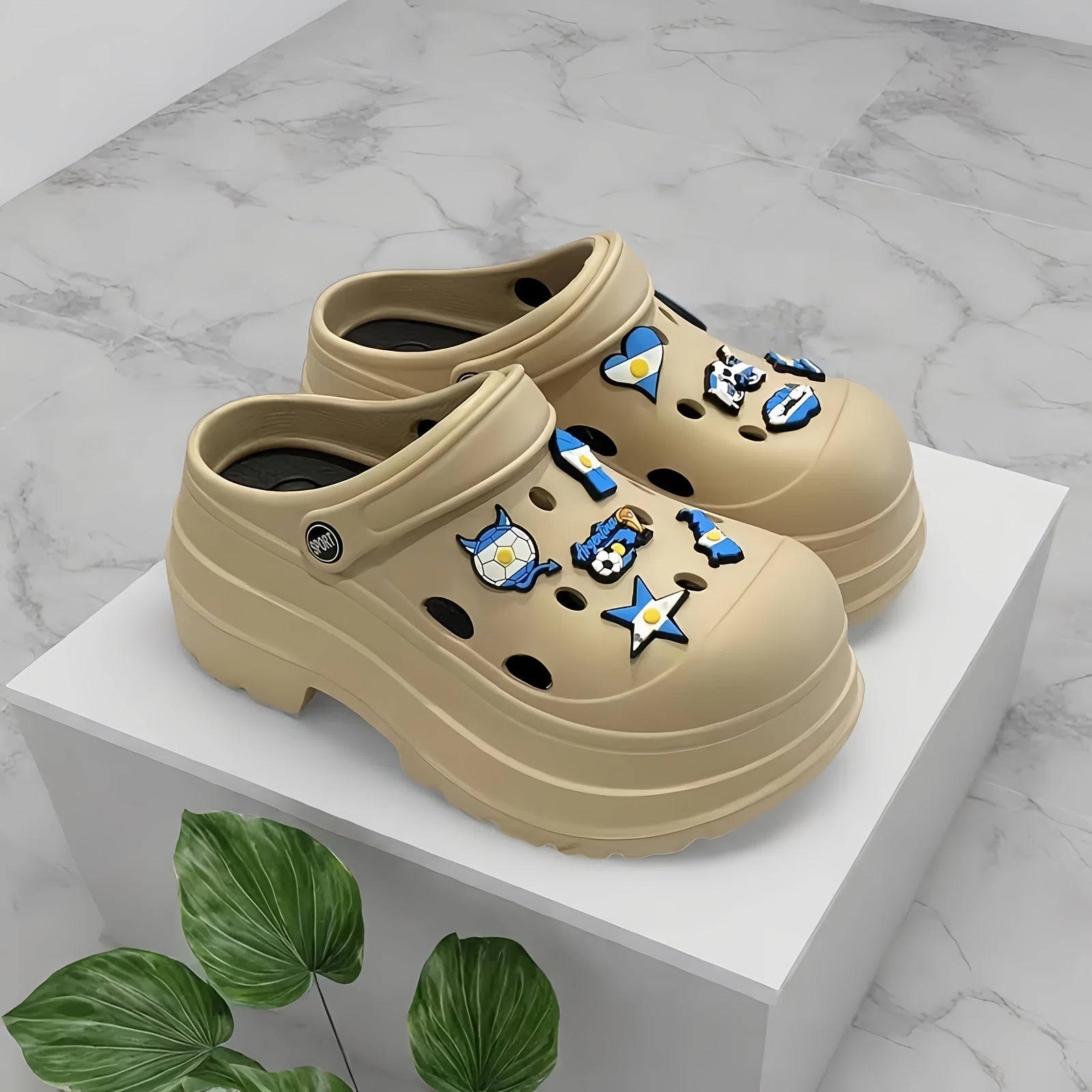 Women's Summer Wooden Sole Shoes Non-slip Hollow Beach Garden Sandals