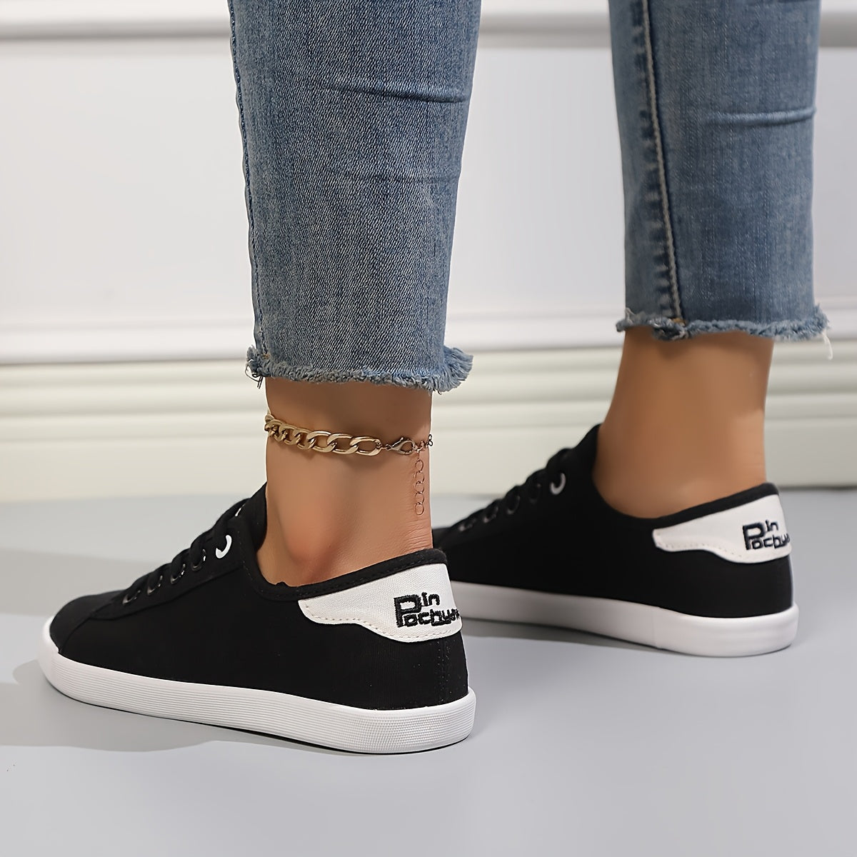 Women's Canvas Casual Sneakers Black White Lace-Up Walking Shoes