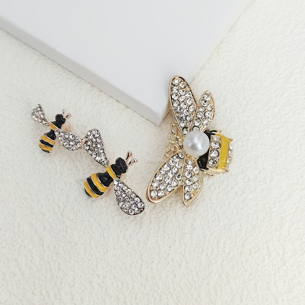 Enamel Dripping Oil Bee Brooch Set for Women Jewelry Accessories