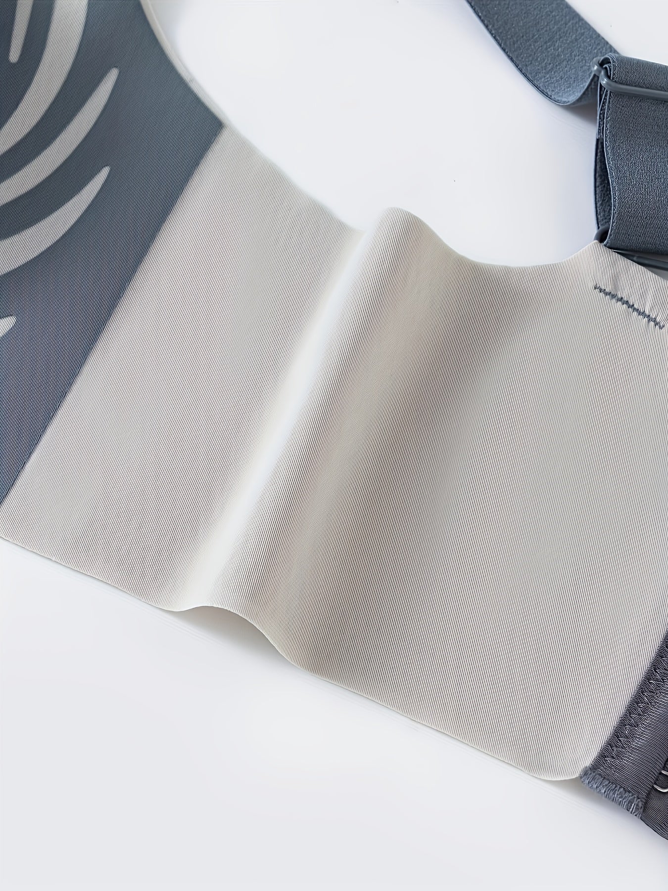 Plus o'lchamli shuningdek, rangli blokli ichki kiyimlar to'plami ayollar uchun