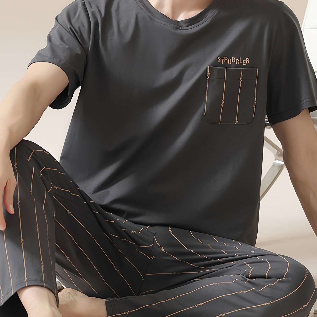 Conjunto de pijama de manga corta para hombre con pantalones a rayas, poliéster, ropa cómoda para estar en casa