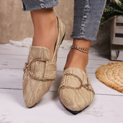 Ayollar uchun rhinestone metall zanjirli slip-on mokasinlar bej rangli, yopishqoqsiz kauchuk tagli