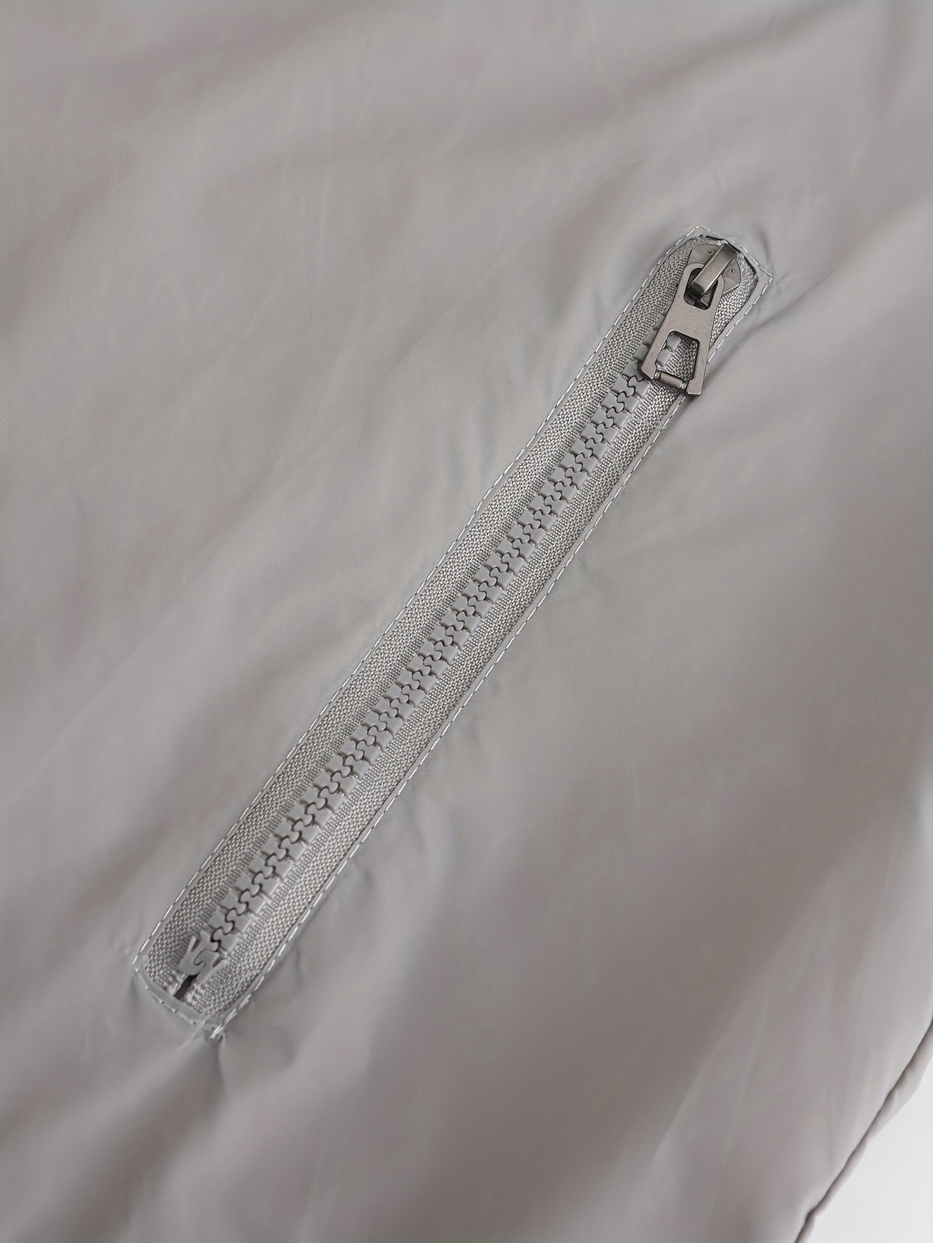 Breathable Sun Protection Windbreaker for Men and Women Quick-Drying Hooded Casual Outdoor Spring Summer