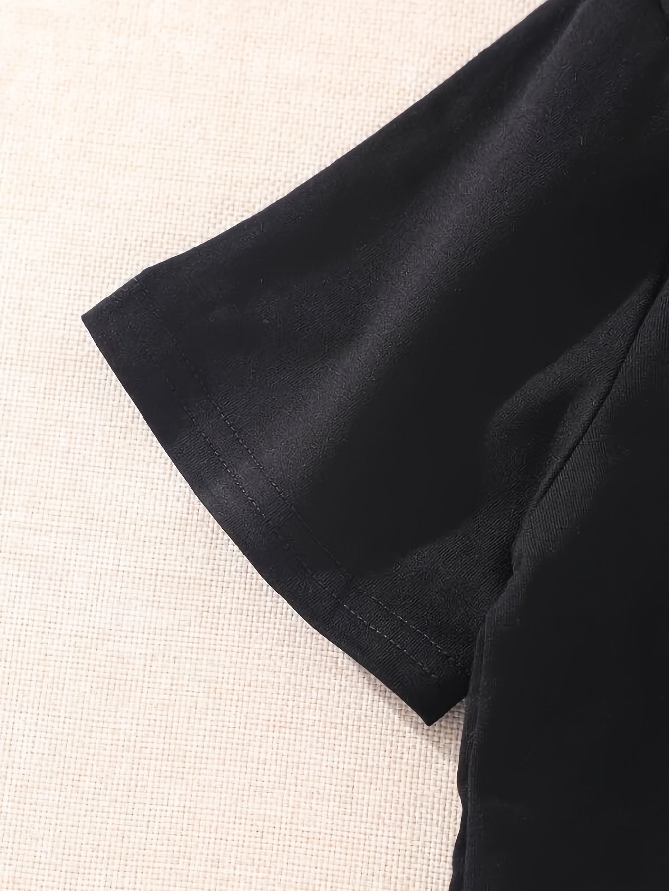 Girls' Summer Cotton Crew Neck T-Shirt with Cartoon Cat Print for Casual Wear