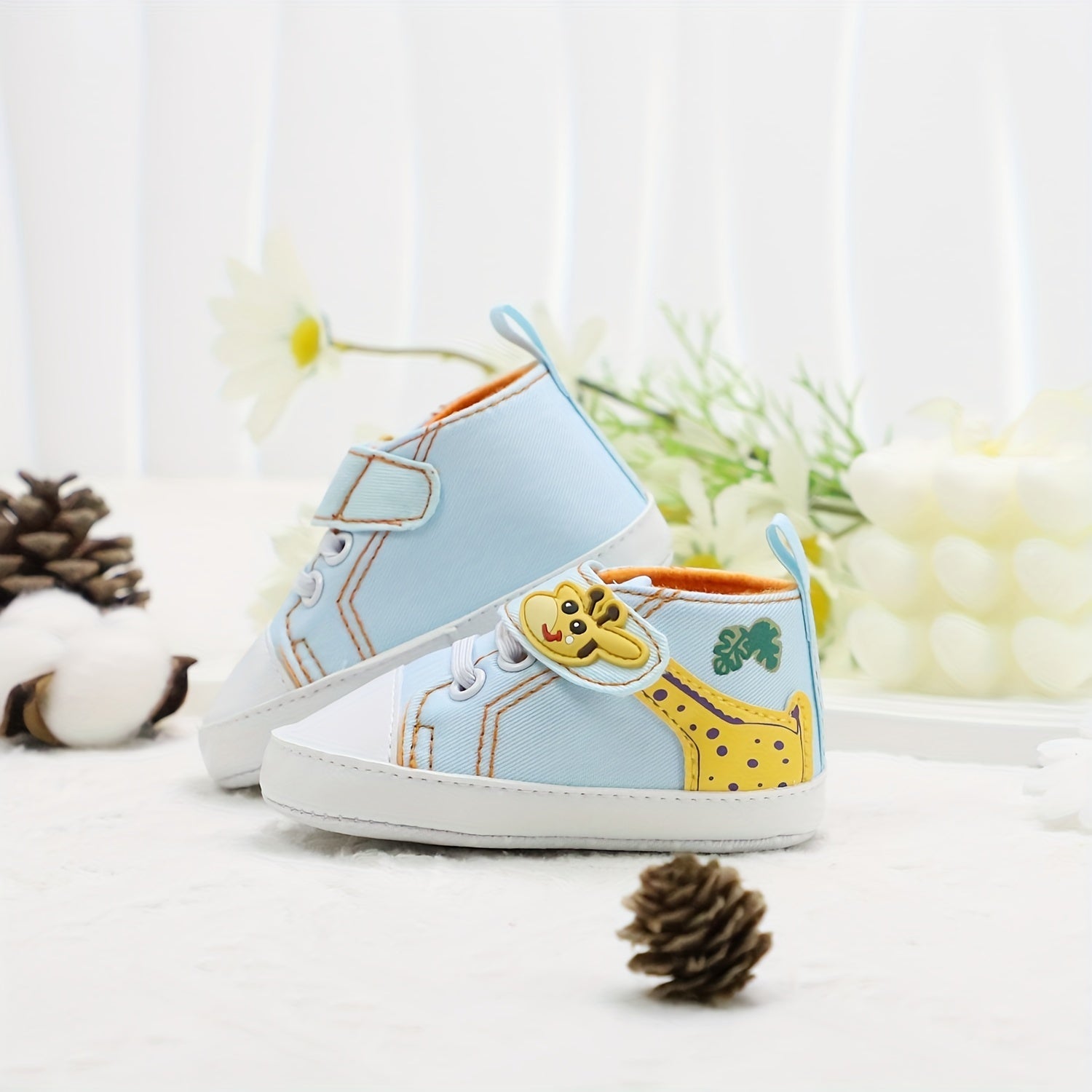 Toddler Shoes Non-Slip Canvas Giraffe Design for Casual Outdoor Wear