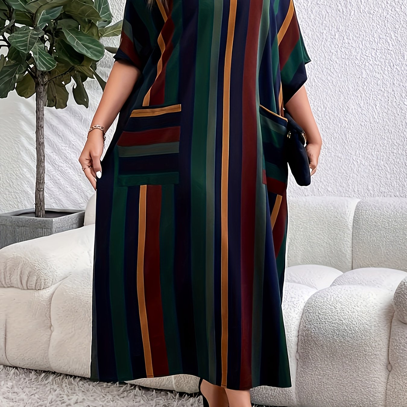 Plus Size Striped Dress with Pockets and Crew Neck for Women