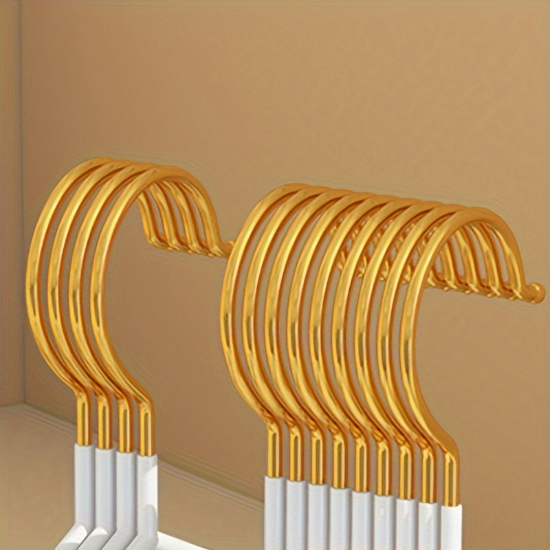 Set of 20 Heavy Duty Metal Clothes Hangers with Stainless Steel Coat Rack and Chrome Hooks