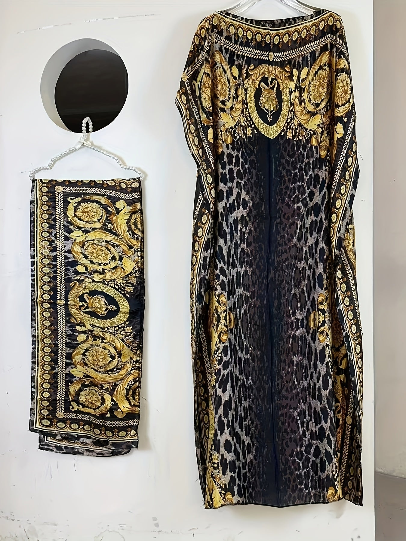 Women Floral Print Maxi Abaya with Batwing Sleeves Black and Gold