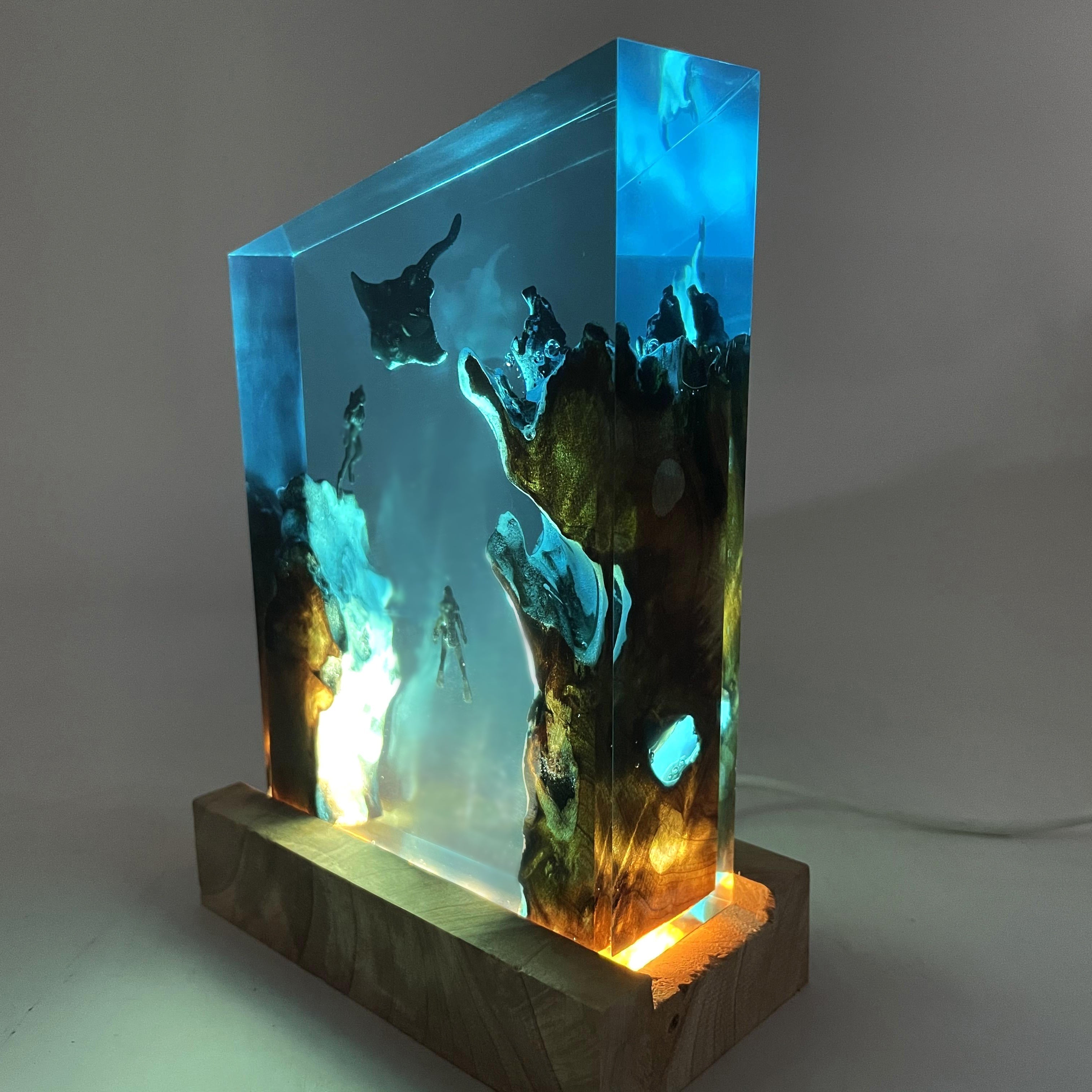 LED Resin Decor Lamp with USB Power Geometric Coral Reef Design Wooden Base