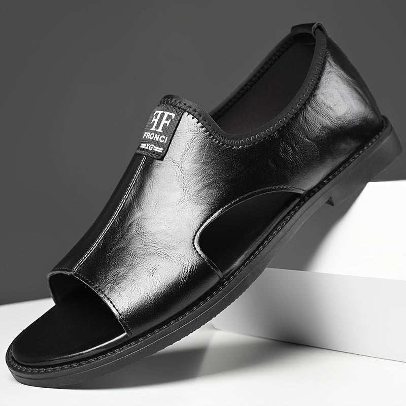 Erkaklar Moda Sandallari 2025 Yoz Kollektsiyasi oddiy ko'chada kiyish uchun mo'ljallangan, bir rangli mikrofiber sintetik yuqori qismi, soxta ichki qismi va kauchuk tagligi bilan ajralib turadi. Ular yengil.