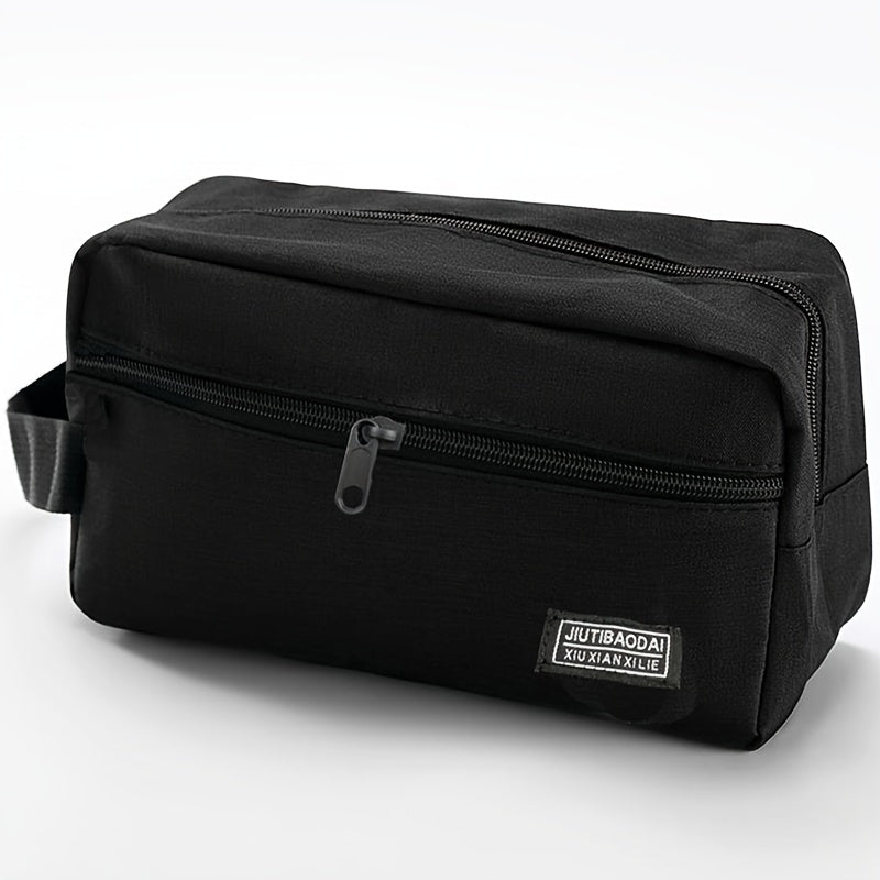 Yoshlar va kattalar uchun tassel detali bilan nylon rucksack, kundalik safar uchun ideal. Moslashtiriladigan kamarlar, polyester astar, va zip yopilishi. 15 yoshdan oshganlar uchun mos.