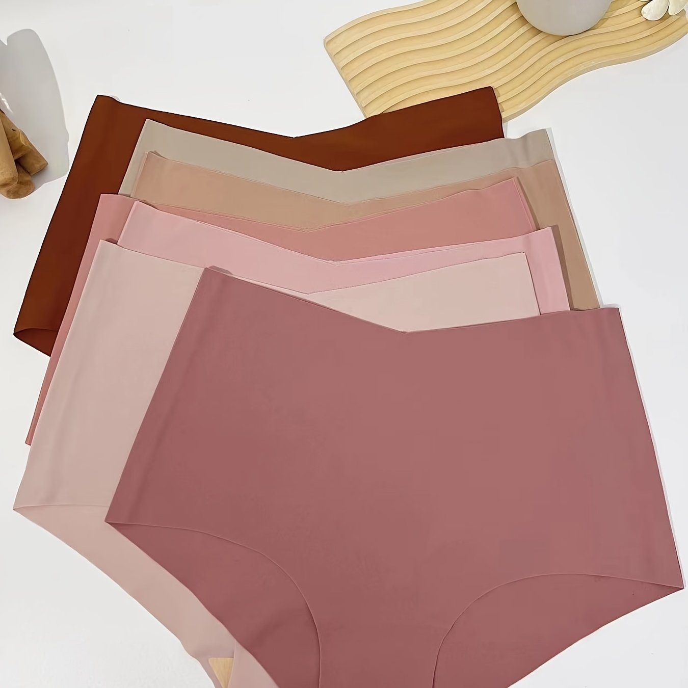 Women's High Waist Seamless Briefs Pack of 7 Comfortable Skin-Friendly Multi-Color