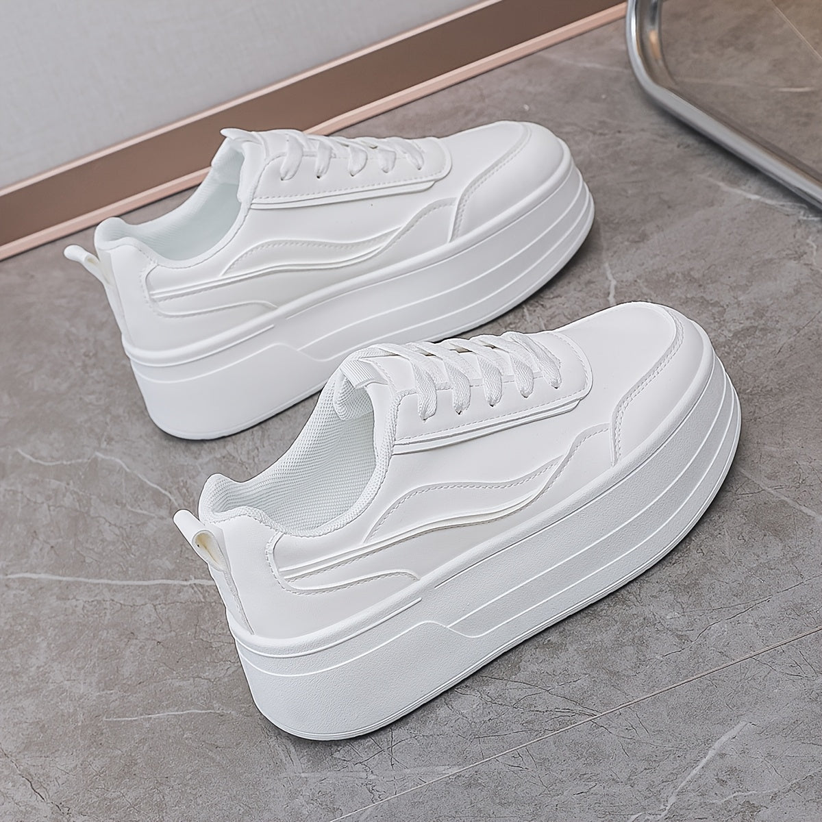 Women's Low-Top Lace-Up Sneakers White Casual All-Day Comfort
