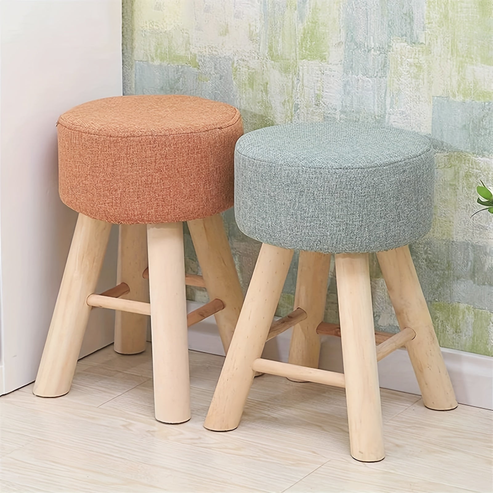 Klassik yog'och makiyaj stuli, zamonaviy, oddiy dizaynga ega, ko'p rangli mustahkam yog'och stul, yotoqxona uchun mo'ljallangan. Oshxona, hammom, ofis stoli saqlash va tashkil etish uchun mos.