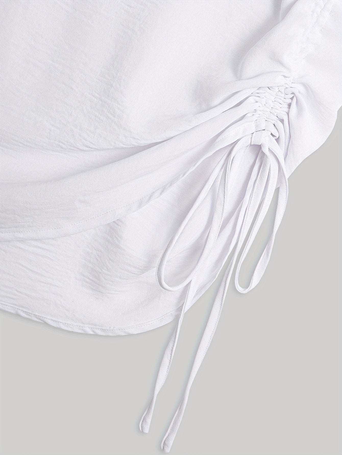 Ayollar uchun zamonaviy qora V-shaklidagi kaftan plyaj qoplamasi - tortish bel, uzun yenglar, yuqori-past hem, nafas oladigan polyester aralashmasi, ta'til yoki norasmiy kiyim uchun mukammal.