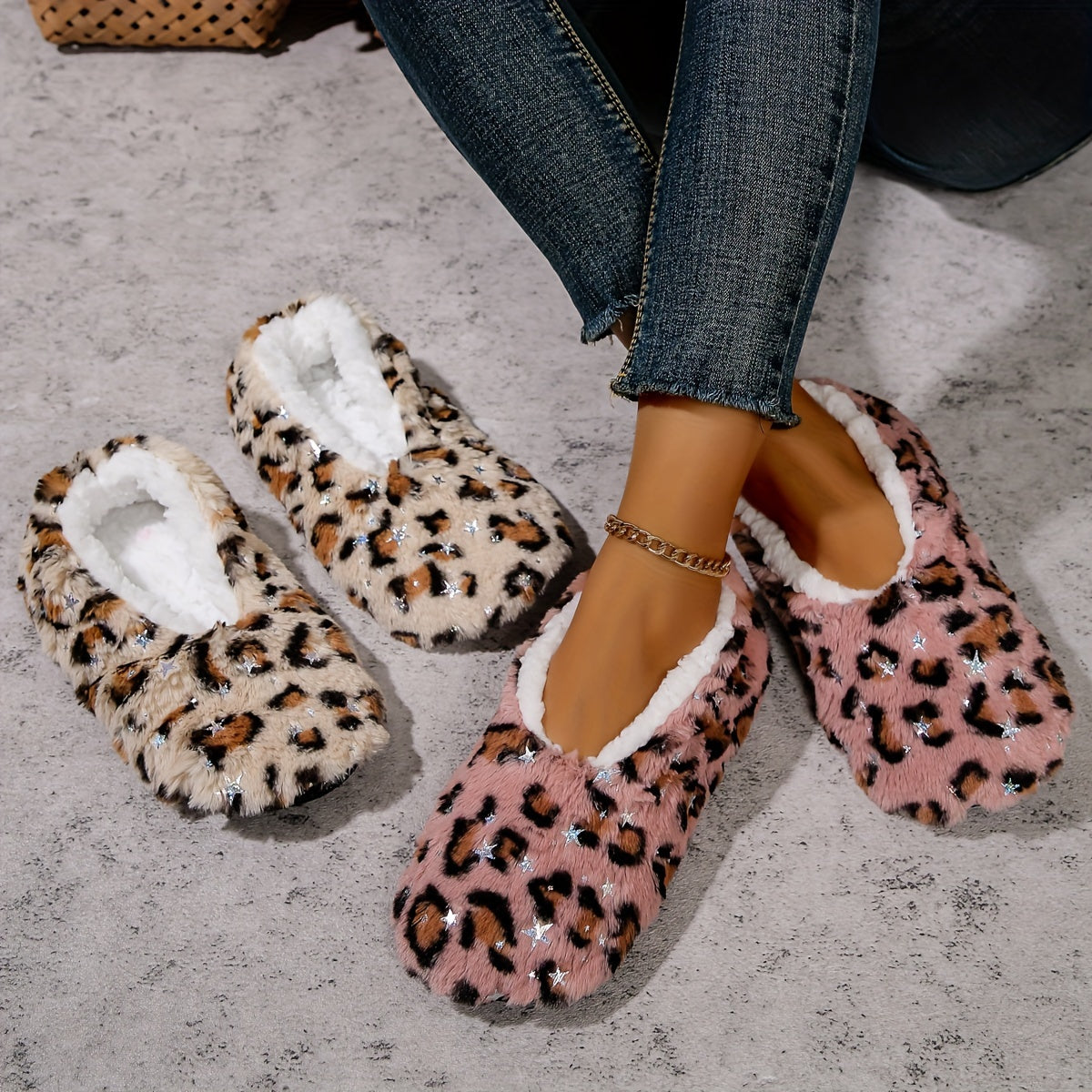 Women's Plush Fleece Slip-On Indoor House Shoes Leopard Print Non-Slip Cold Floor Cozy Warm