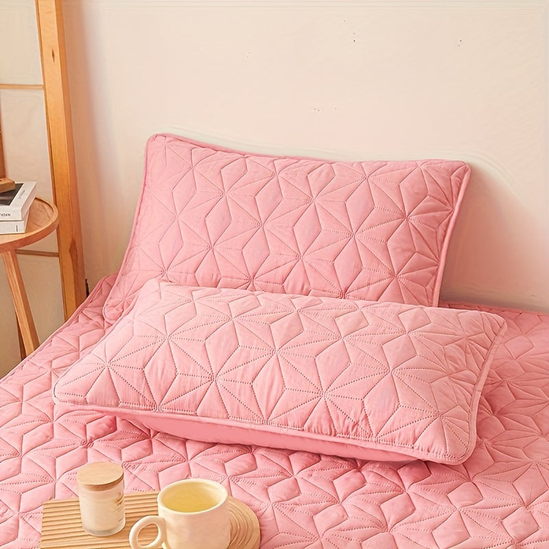 Set of 2 Breathable Waterproof Pillowcases 48x74 cm Soft and Absorbent