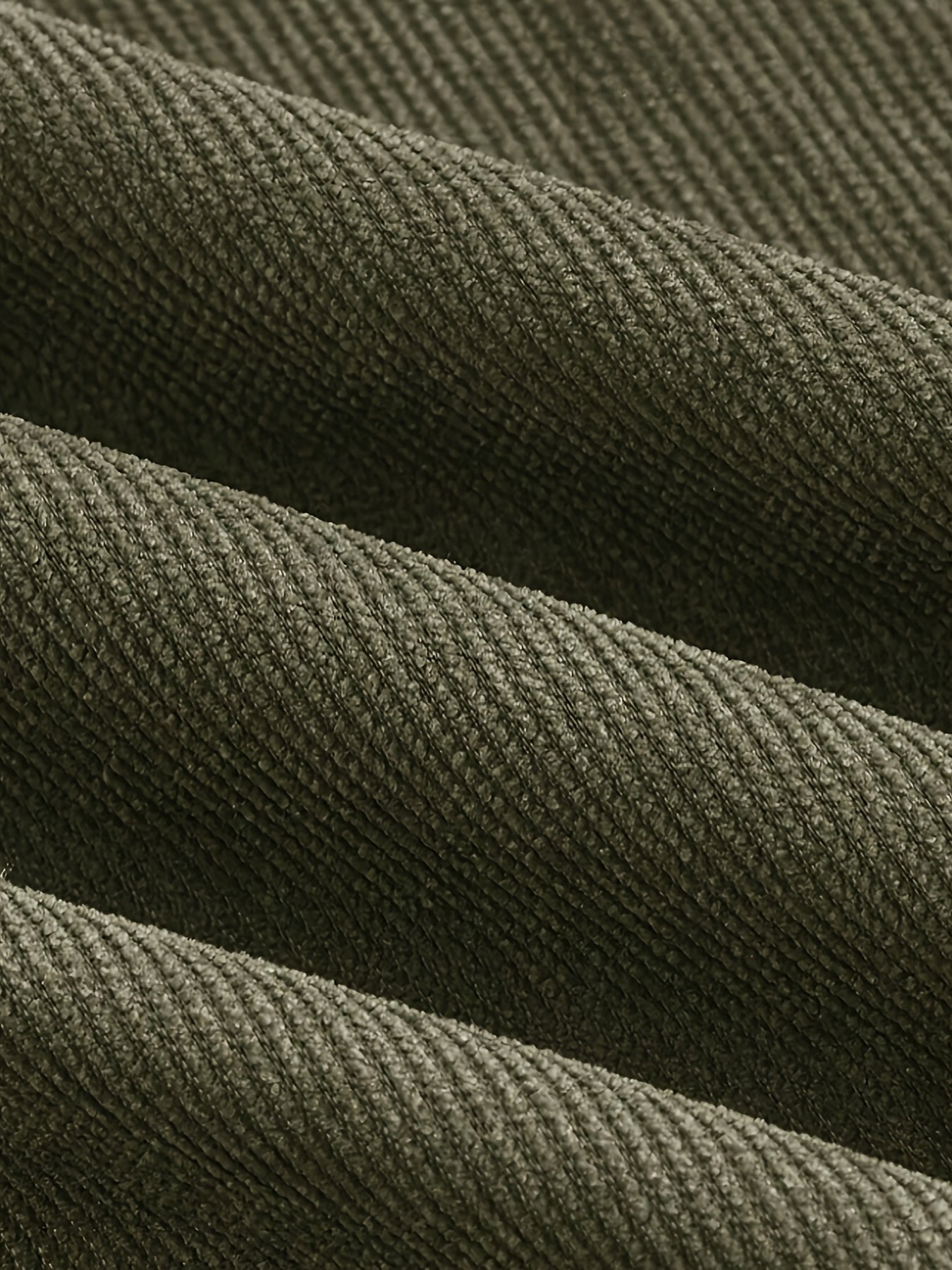 Usmonli tugma tafsilotlari bilan zamonaviy kattalar uchun korduroy yubka, bahor va kuz uchun ideal, mashinada yuvish mumkin.