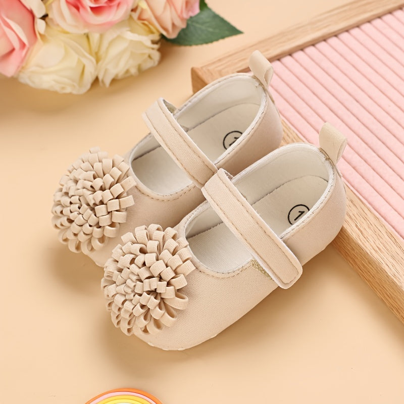 Girls Baby Shoes for First Steps Spring and Autumn Fabric Soft Sole with Flower Decorations