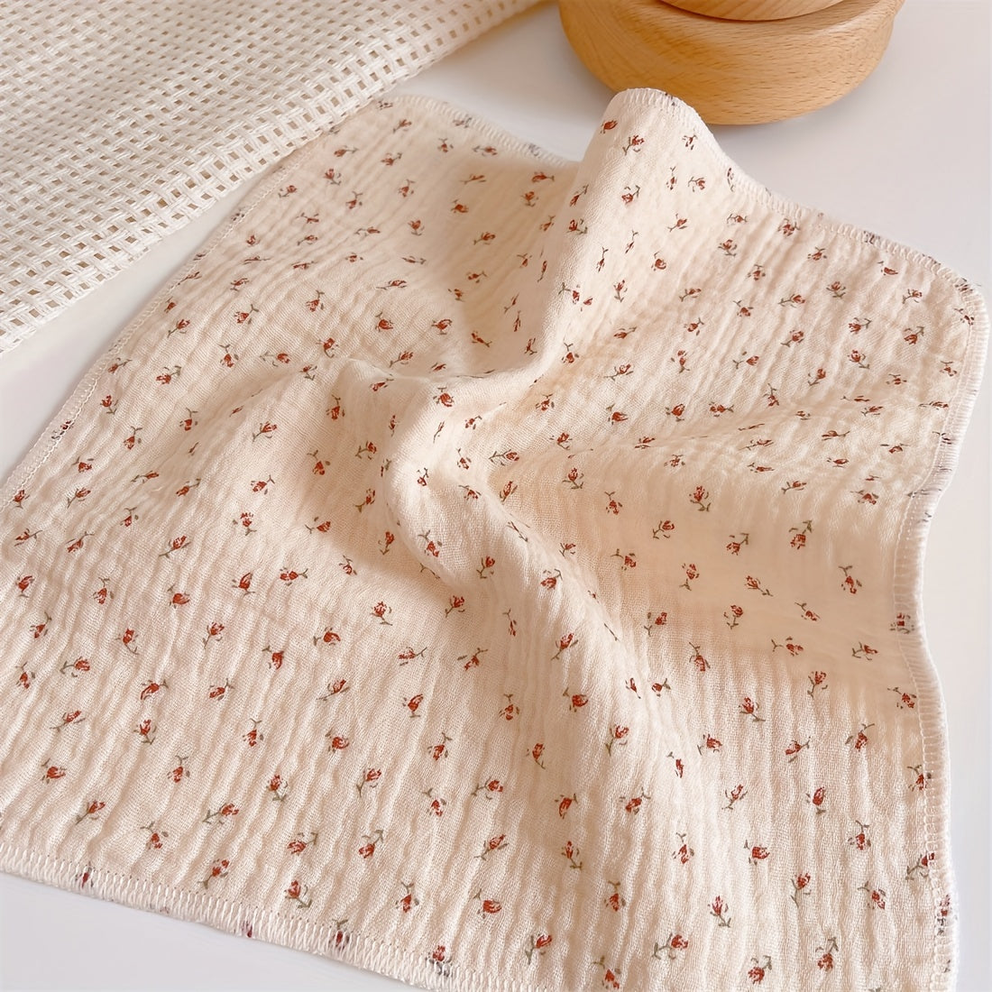 Set of 6 Soft Gauze Bath Towels for Baby Bathing, Face Washing, and Feeding