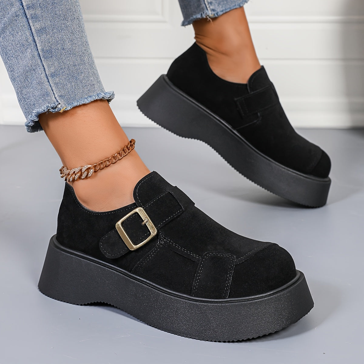 Women's Retro Leather Loafers with Metal Buckle Strap and Thick Sole