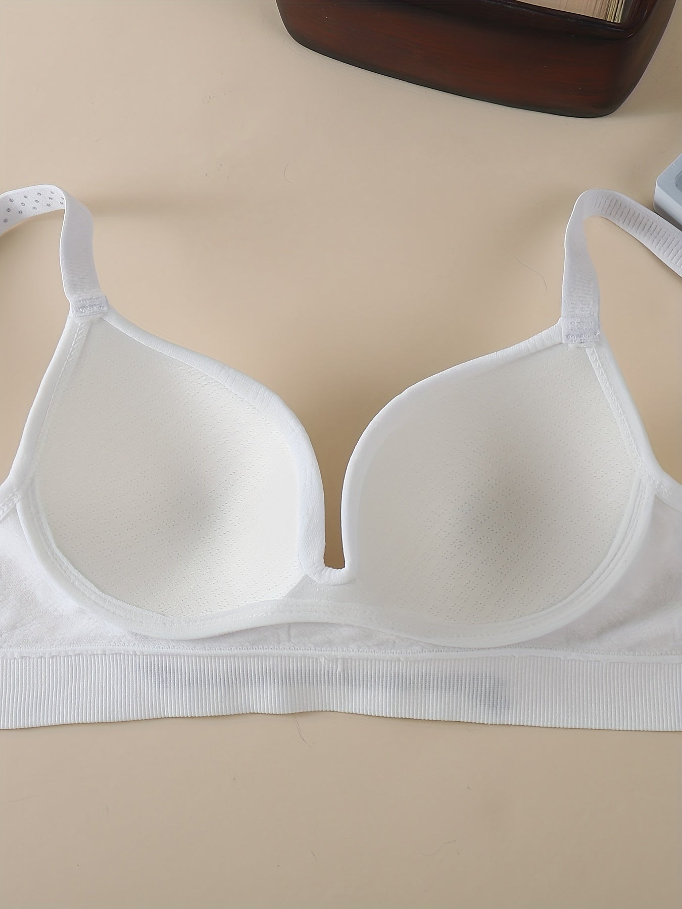 Women's Push-Up Bra Solid Color Medium Support Wireless Non-Removable Padding