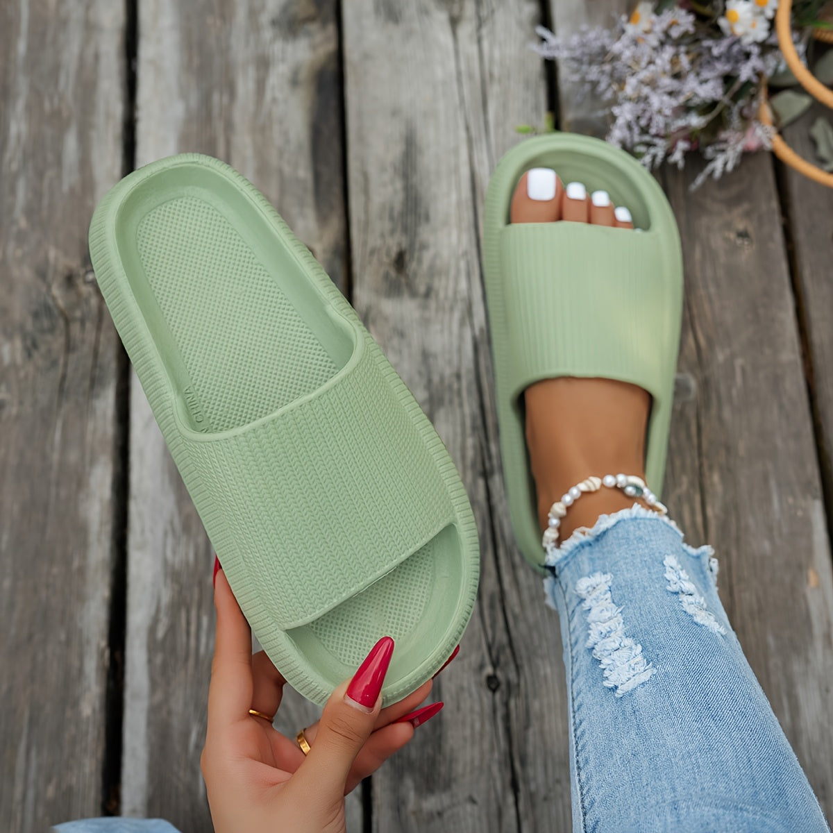 Women's EVA Slide Slippers Non-Slip Indoor Outdoor Beach House Shoes Black