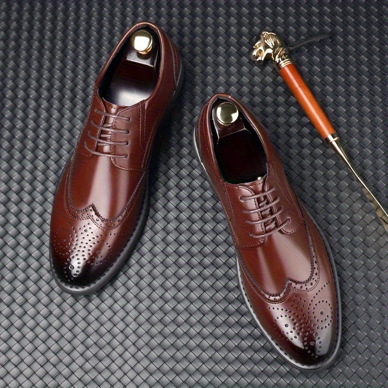Zapatos de cuero tipo wingtip brogue para hombre con cordones y suela de goma para uso formal y casual