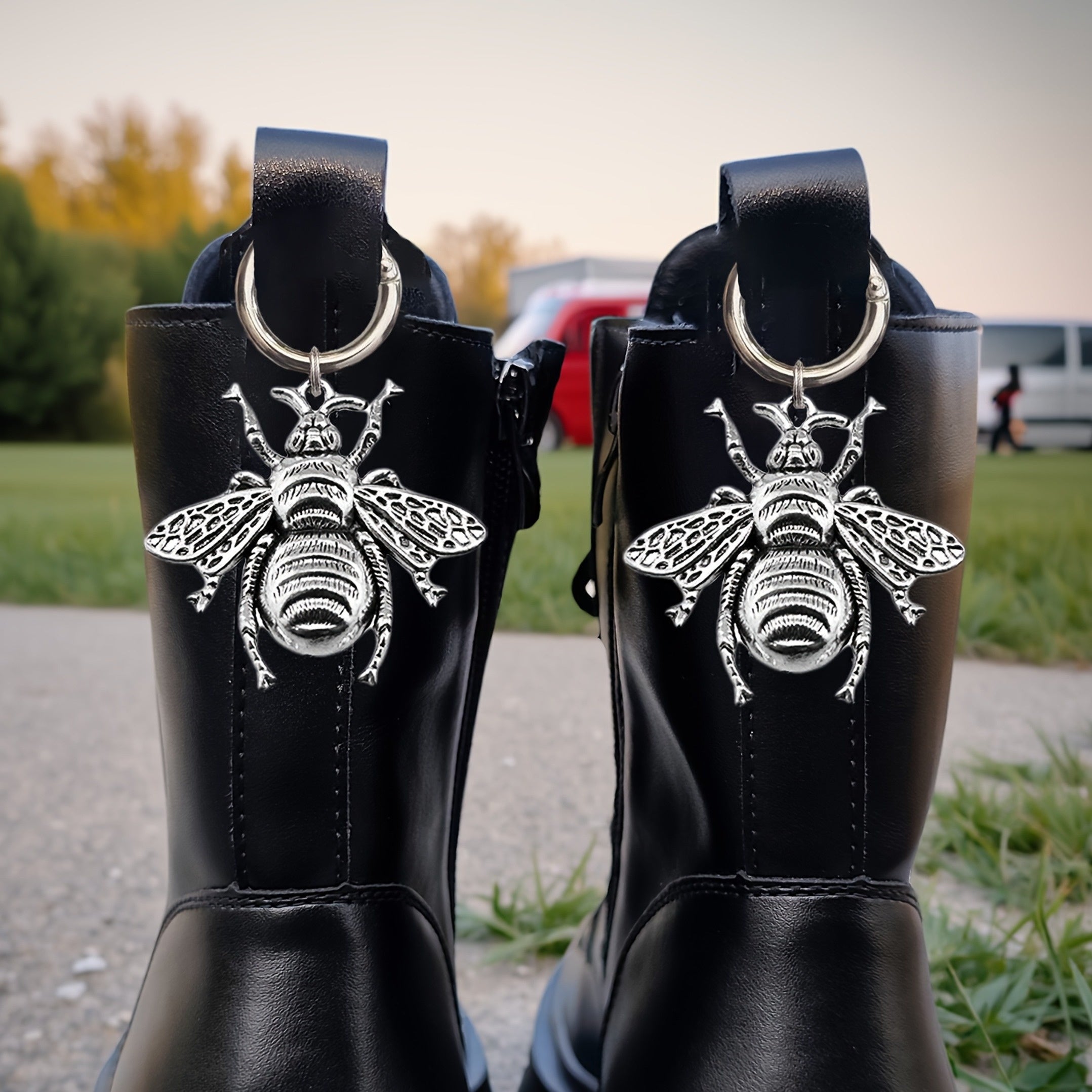 2Pcs Unisex Zinc Alloy Bee Shoe Charms Animal Texture Wing Decoration