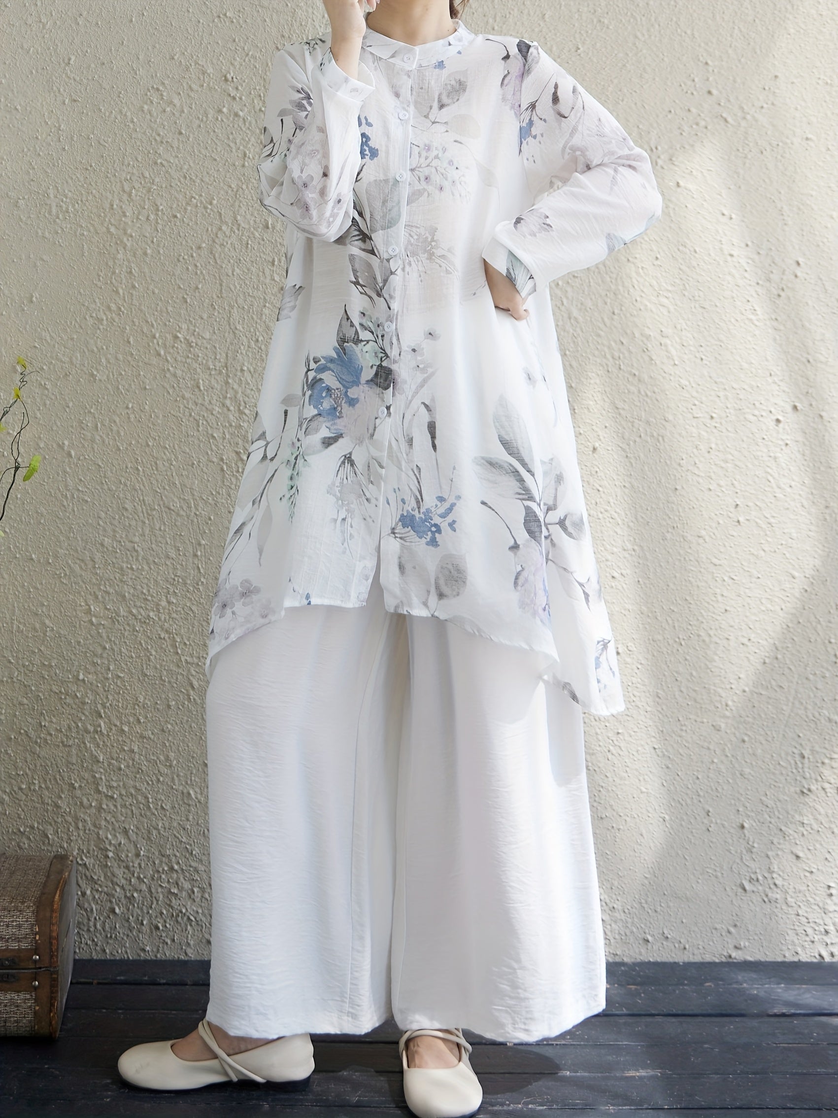 Plus Size Women's Floral Print Shirt Lightweight Sun-Protective Vacation Top