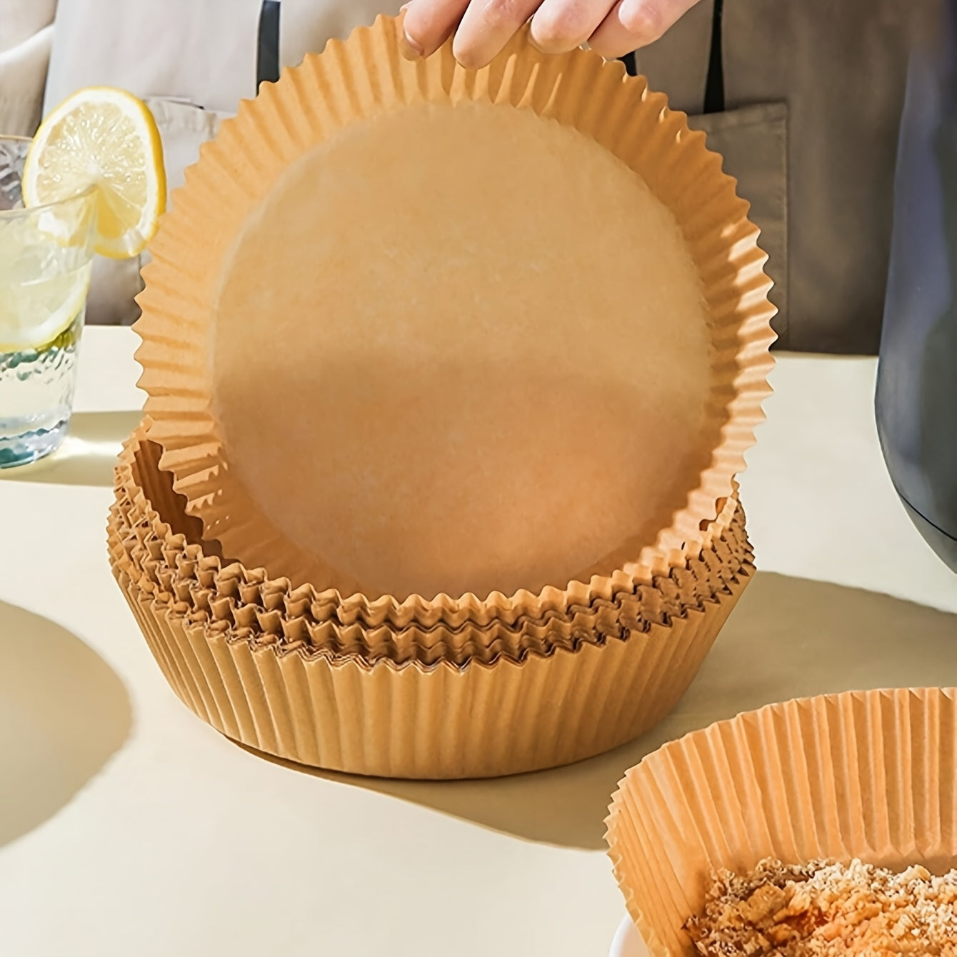 50 piezas de liners de papel para freidora de aire antiadherente - Papel de pergamino desechable, a prueba de aceite y agua para cocinar, hornear y asar de manera saludable