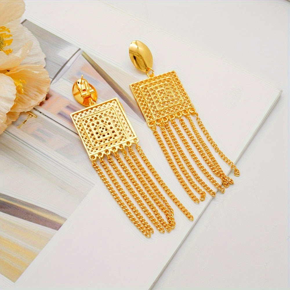 Gold Plated Jewelry Set with Dangle Earrings Necklace Bracelet Ring for Engagement Wedding