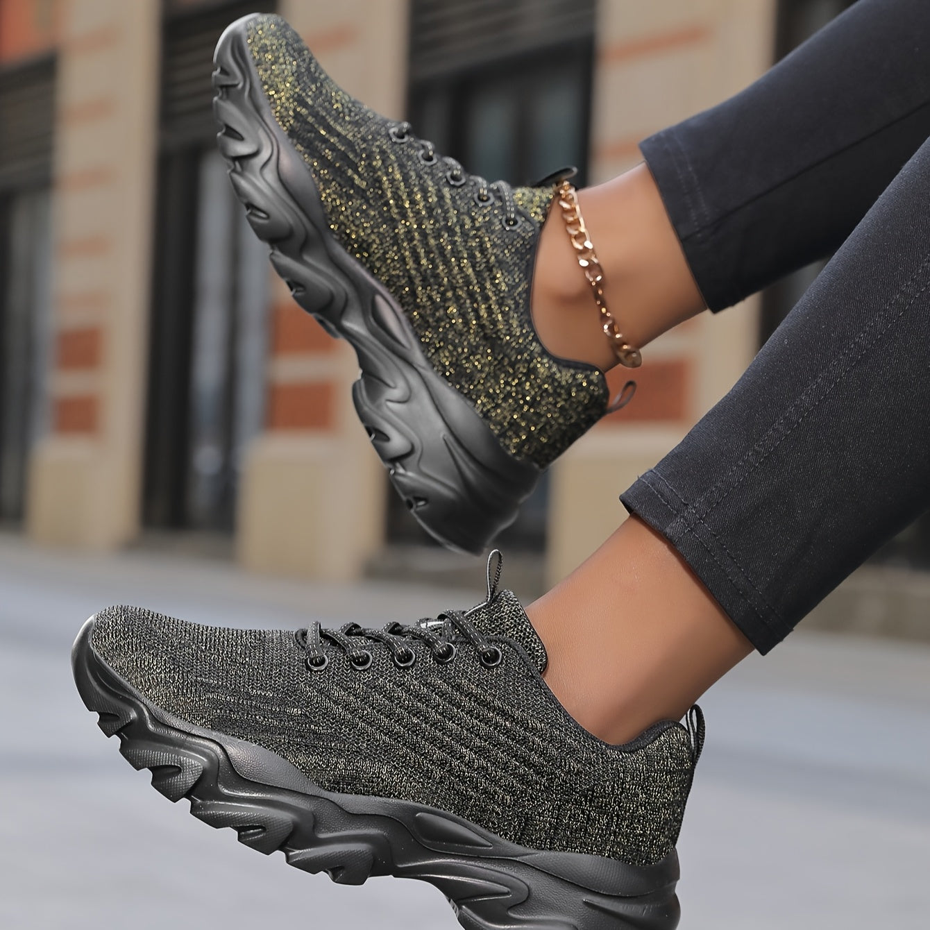 Women's Breathable Knit Platform Sneakers Casual Lace-Up Outdoor Shoes