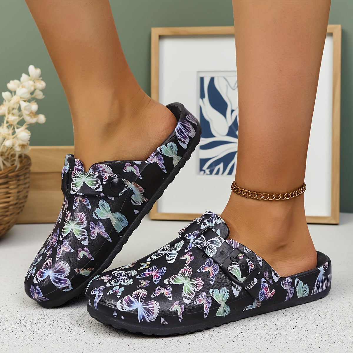 Women's Butterfly Print Slip-On Loafers Comfortable Closed-Toe Shoes