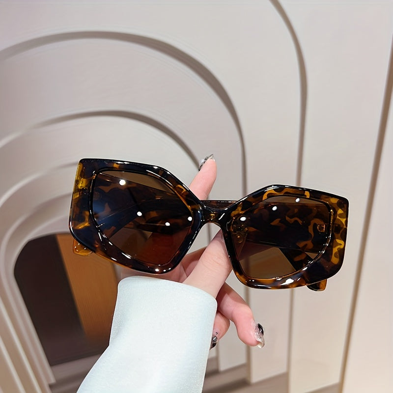 Polygon Y2K Sunglasses with Color Block Gradient Lenses for Sun Protection