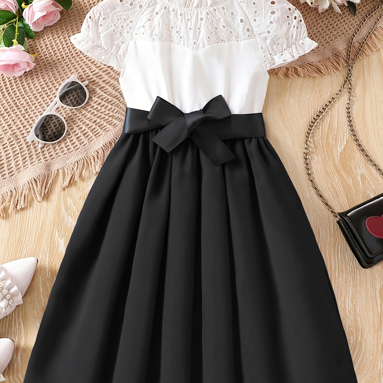 Girls' Knee-Length Pleated Dress with Embroidered Details, Crew Neck, Lantern Sleeves, Belt, Casual Spring Summer
