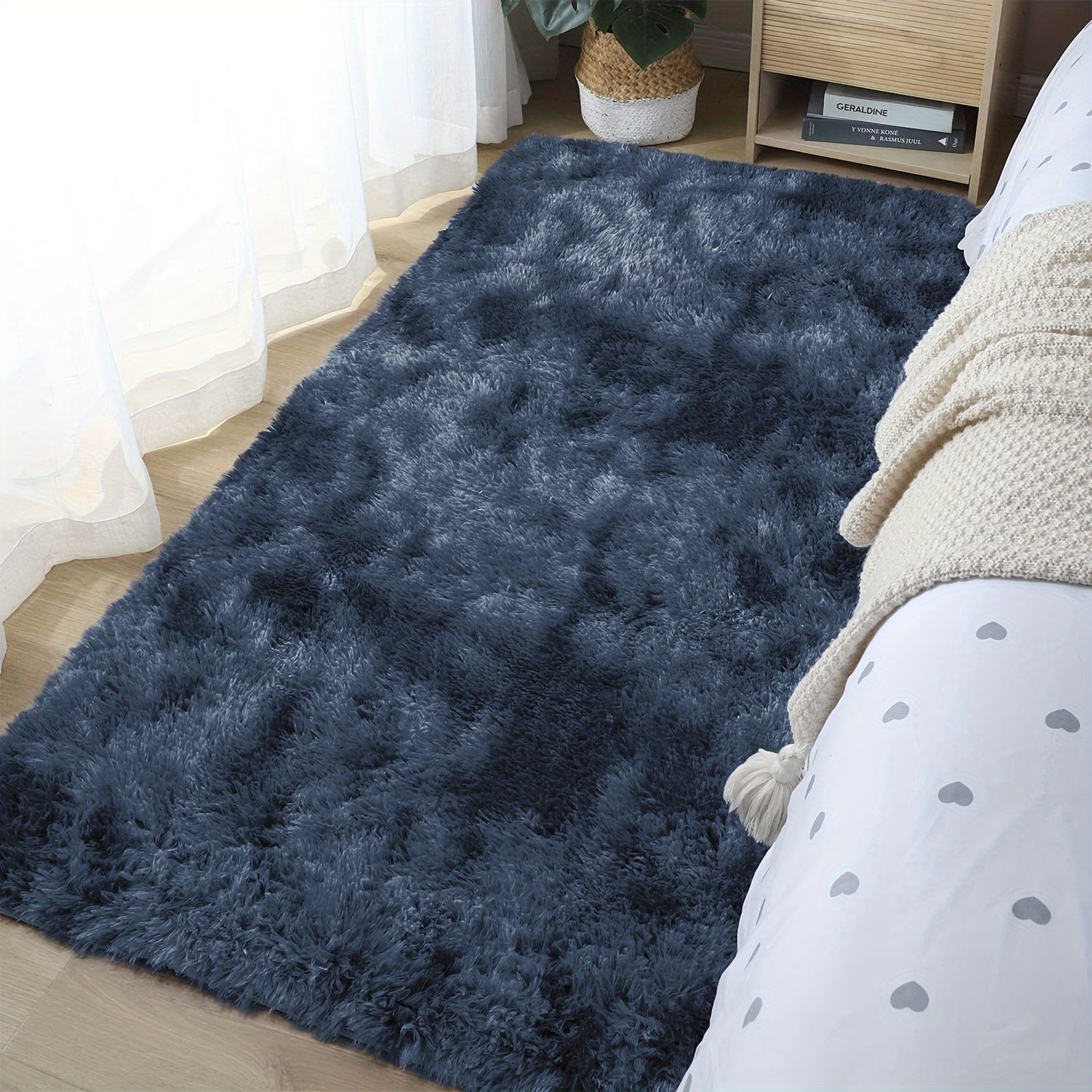 Luxurious Shag Area Rug for Living Room and Bedroom Non-Slip Plush Carpet