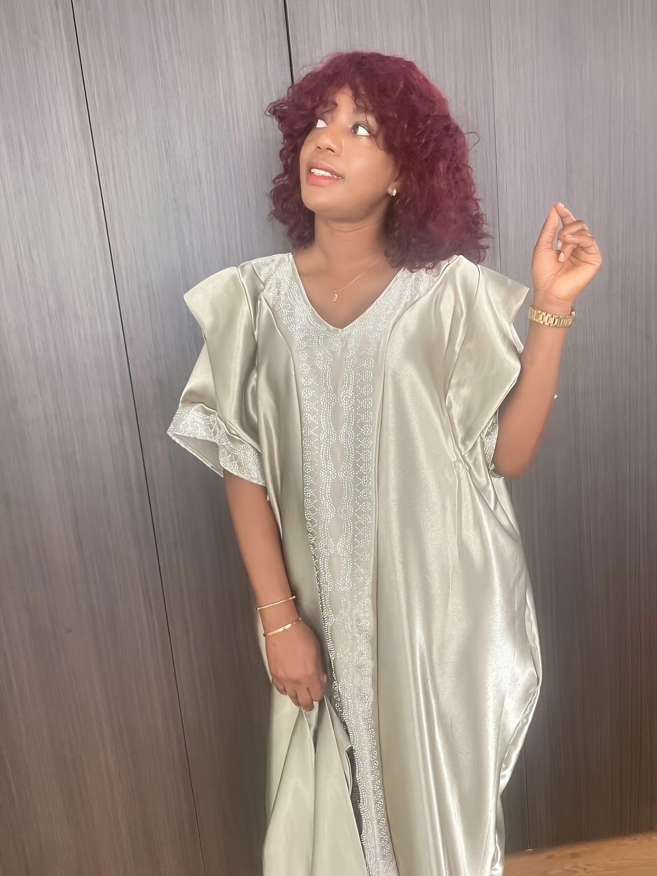 Plus Size Long Dress with Rhinestone Embellishments V-Neck Short Sleeve Women’s Robe