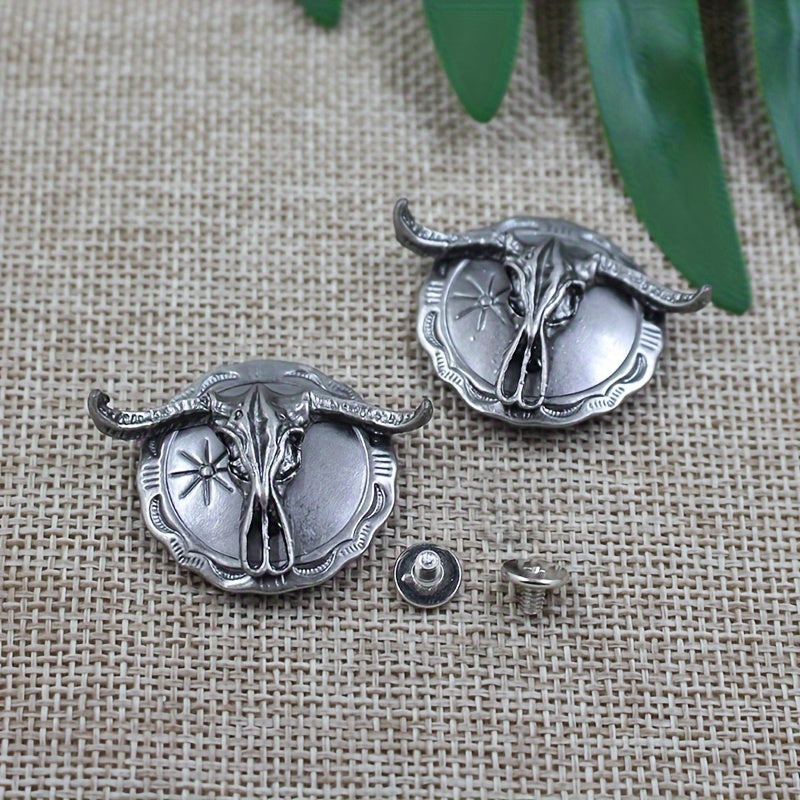 Handcrafted Bull Head Coin Buckle Leather Craft Accessory for Bags and Decor