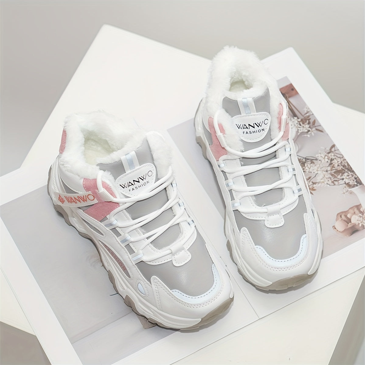 Women's Winter Running Shoes Fleece Lined White Black Casual Boots